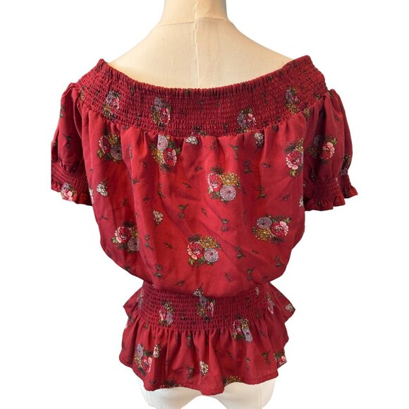 Sweet Wanderer L Floral Red Smocked Off-Shoulder or Not - Picture 7 of 11